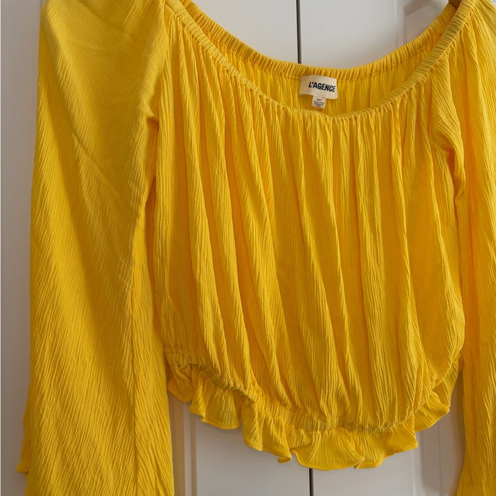 L'AGENCE Callan Off The Shoulder Women's Top in Yellow Size XS - Picture 2 of 8